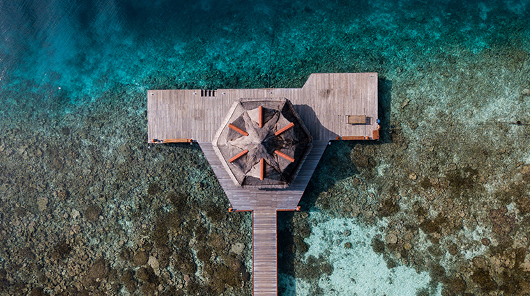 banyan tree vabbinfaru aerial jetty