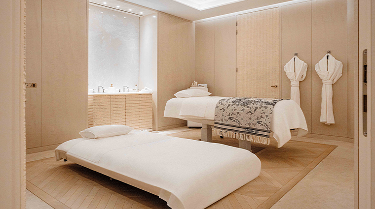 cheval blanc paris dior spa suite bonheur