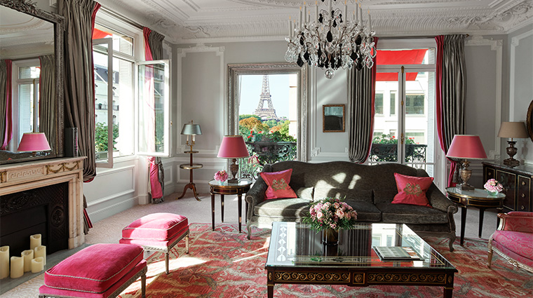 hotel plaza athenee paris Haute Couture Suite Living