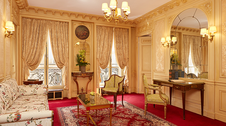 Hotel Raphael superior suite