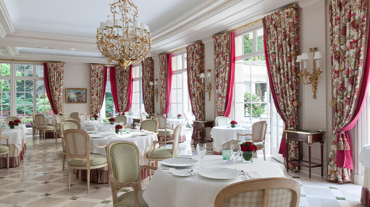 le bristol paris Epicure Restaurant