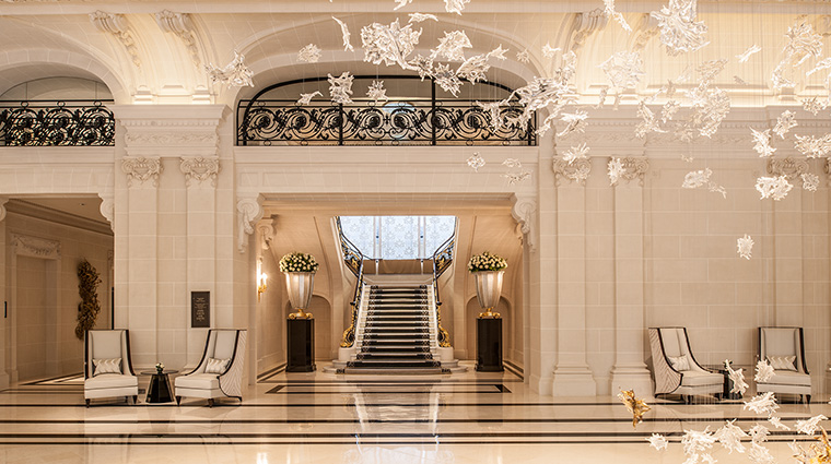 Property ThePeninsulaParis Hotel PublicSpaces HotelEntrance ThePeninsulaHotels