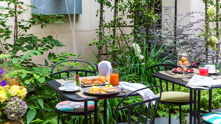 sofitel paris le faubourg breakfast