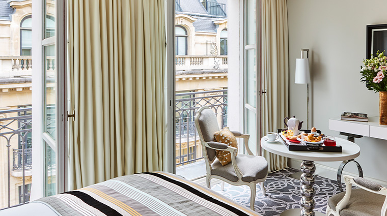 sofitel paris le faubourg in room breakfast