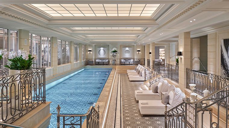 the spa four seasons hotel george v paris pool