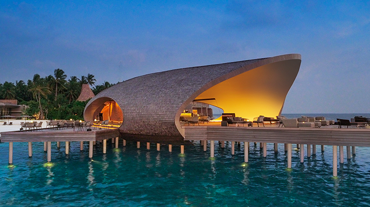 the st regis maldives vommuli resort whale bar outside