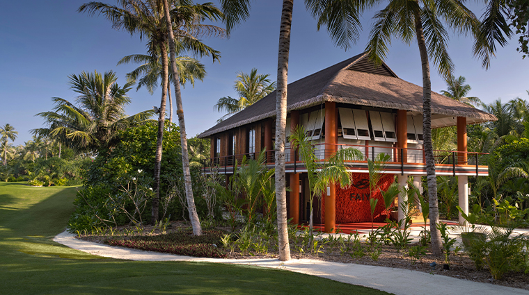 velaa private island faiy restaurant exterior2